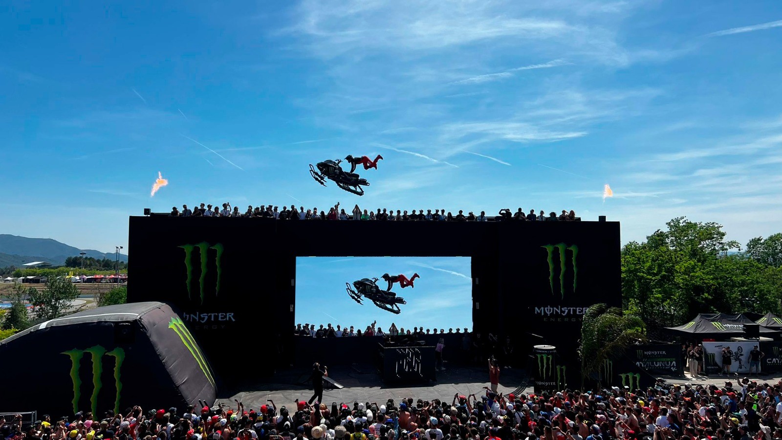 pantalla LED Monster BTX